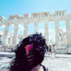 Meet your Posher, Nicole